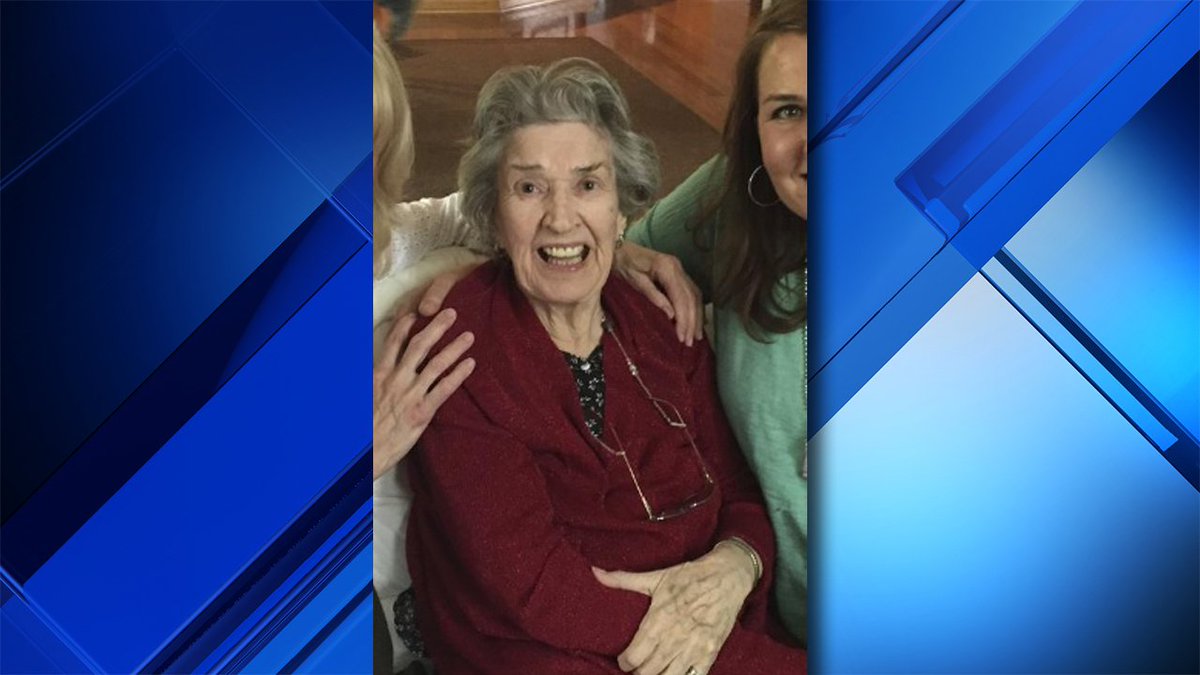 91-year-old woman pens her own sassy (and profane) obit before she died this week bit.ly/2mggbK3 https://t.co/FkvmKmpCMK