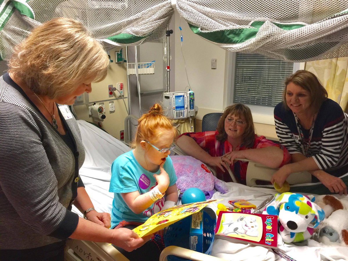 OldhamCo Schools tweet media