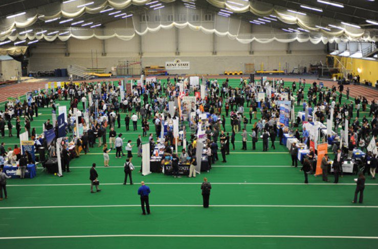 KentStateCareer's tweet photo. Just TWO hours away from the Spring Internship, Co-op &amp; Career Fair in the Field House! #HireFlashes https://t.co/tuiYtEET0x