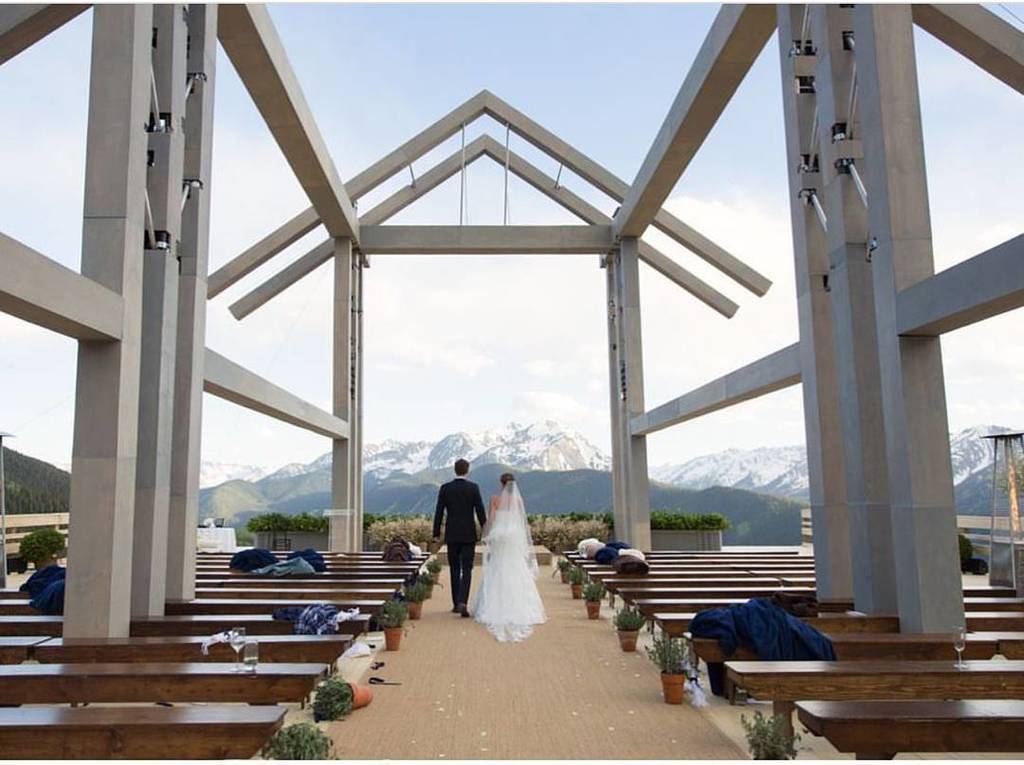 TheBluList's tweet image. @iralippkestudios always make it look so easy. 
Photo | Ira Lippke
Planning | @vanwyckvanw… ift.tt/2moQ2Id