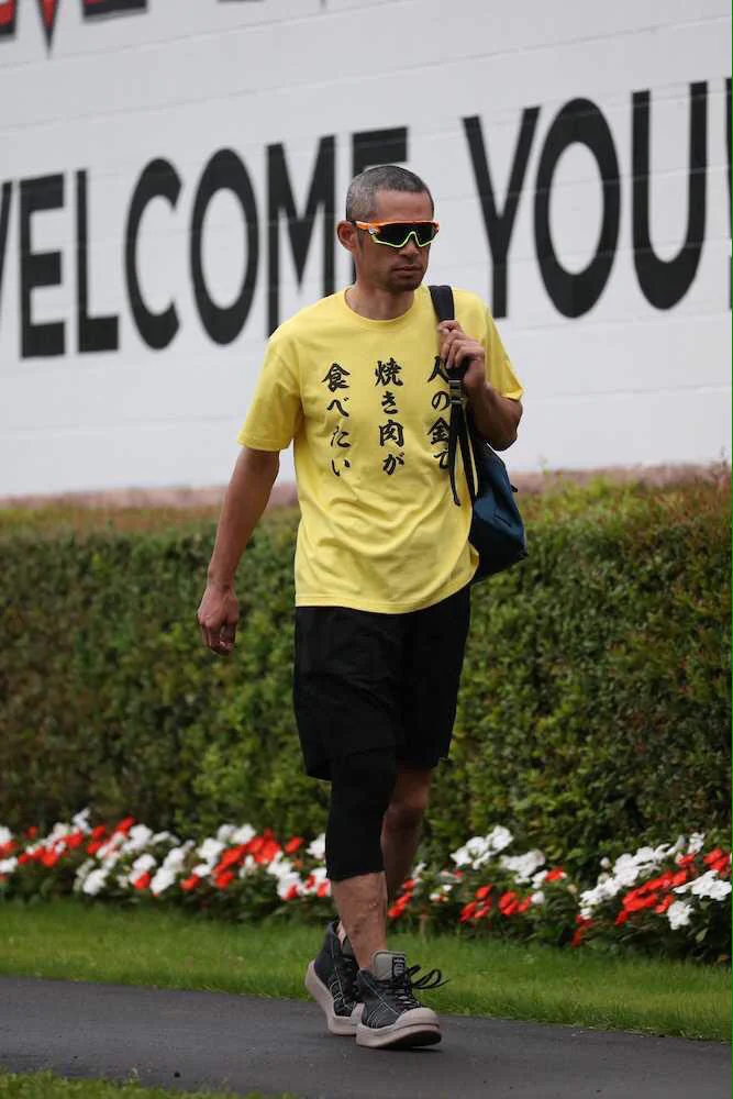 イチローのTシャツｗ「人の金で焼き肉が食べたい」ｗｗｗ