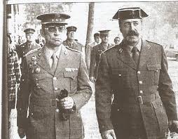 23fhumanitas's tweet photo. Tejero es detenido por la Policía Nacional. #remember23f https://t.co/ygDqnIooBc