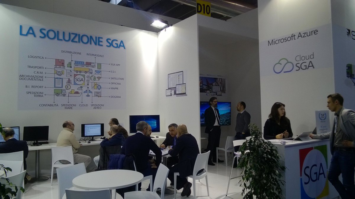 microsoftitalia's tweet photo. Microsoft e Sima insieme a #Transpotec2017 per raccontare soluzione Cloud SGA basata su #Azure e #SQL
#Innovazione per trasporto e logistica https://t.co/eoFQ8R2cg6