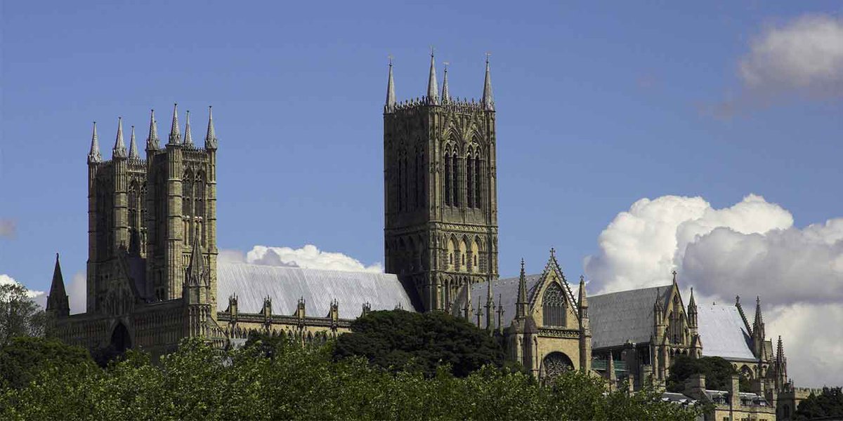 thinkgladfish's tweet image. #Lincoln should be drawing #Property #investors looking to #invest ahead of the curve - learn why hubs.ly/H05_zFX0