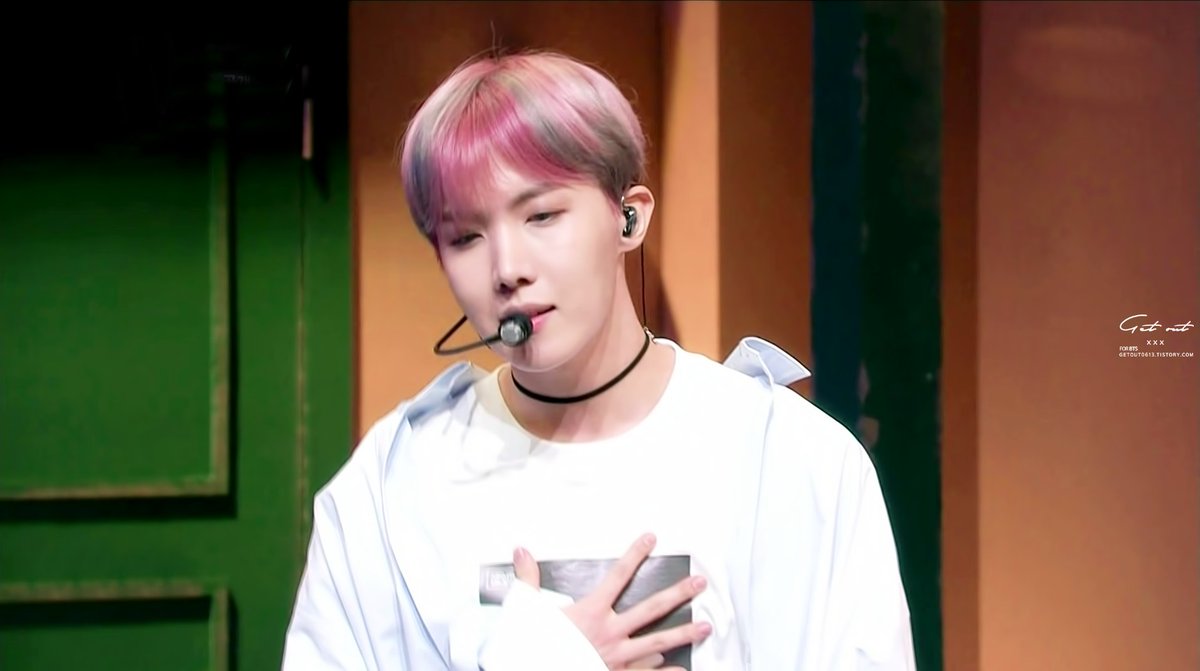 Getout0613's tweet photo. 170223
https://t.co/WQgBVSuQSx
https://t.co/suuCNZvyIJ
https://t.co/F1C4d6Hb4Y
#제이홉 #JHOPE @BTS_twt https://t.co/BnkgHboUrT