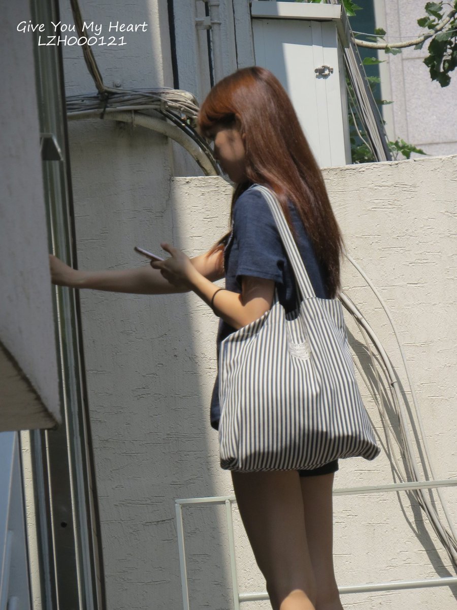 KoeunChina's tweet photo. 160714 #KOEUN #smrookies #smtown #고은 #高恩 
Cr.KoeunChina Please don't reupload and edit. https://t.co/fTvyRnHpbJ