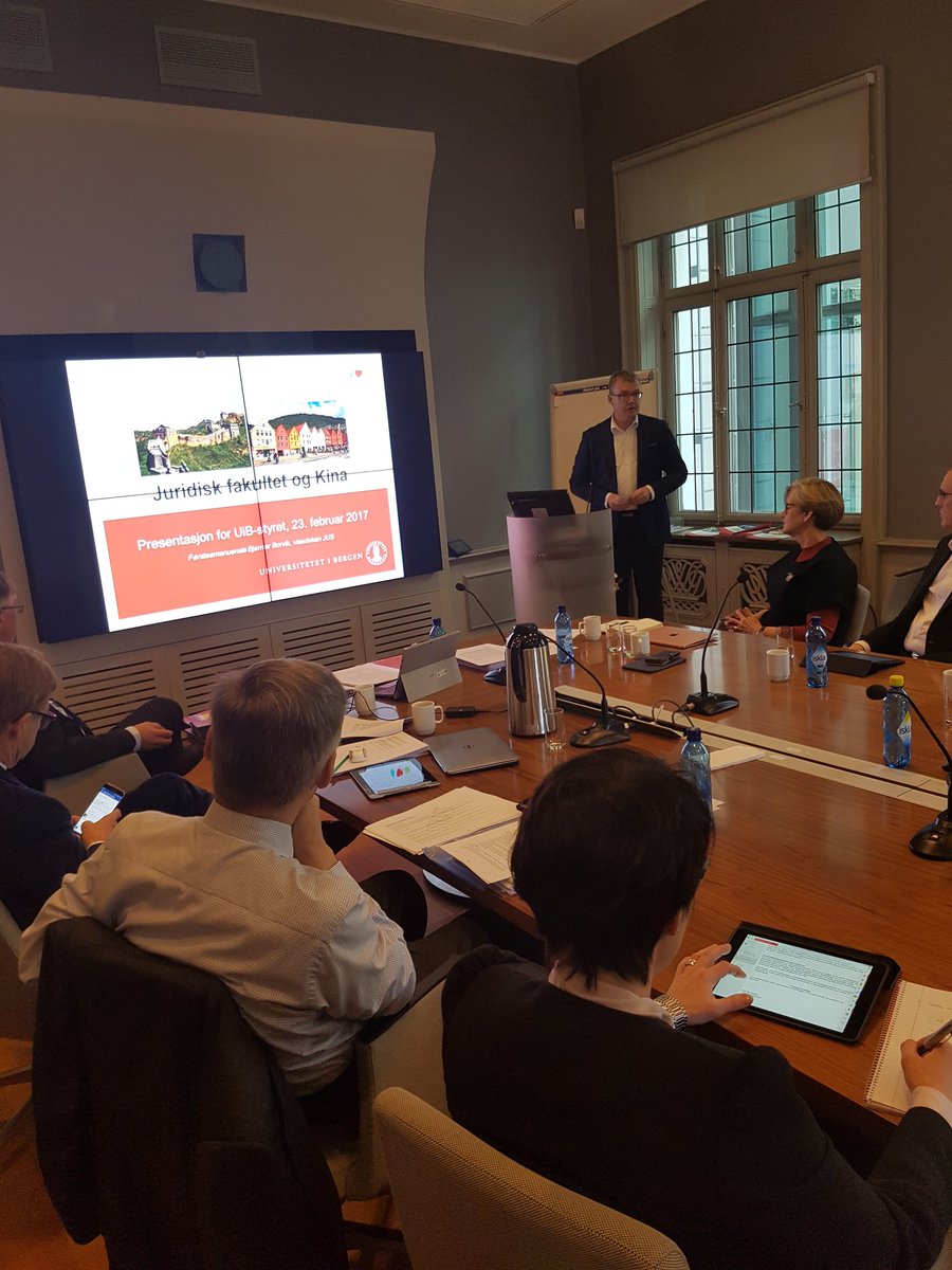 Styret <a href="/UiB/">Universitetet i Bergen</a> vedtar å opprette Norwegian China Law Centre. Visedekan Borvik orienterer styret. <a href="/borgebrende/">Børge Brende</a> <a href="/konservativ/">Torbjørn Røe Isaksen</a>