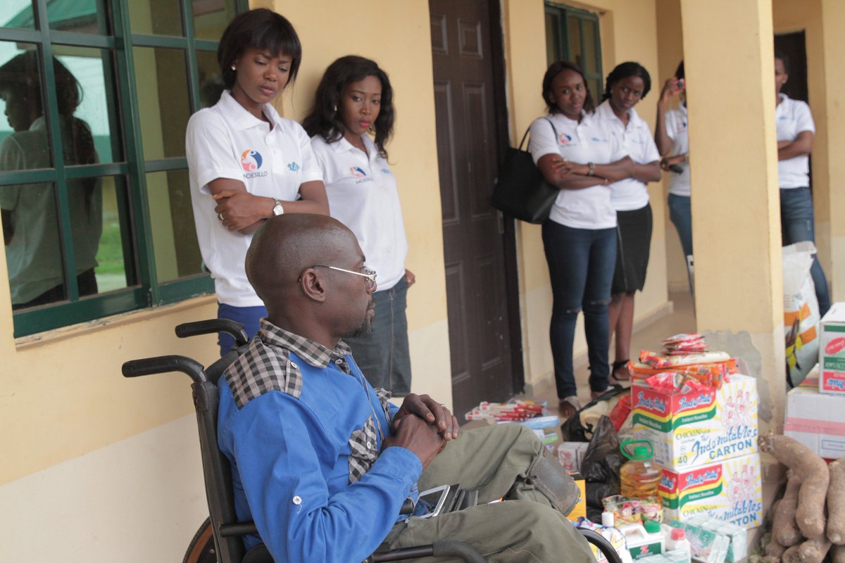 DianaSillo's tweet photo. Nigerians are hungry, where will help come from? Support the needy. #eradicatepoverty #SGDgoal1 #MoeSillo #Chairty #FeedHouse #Propoor https://t.co/615BK2rjbR
