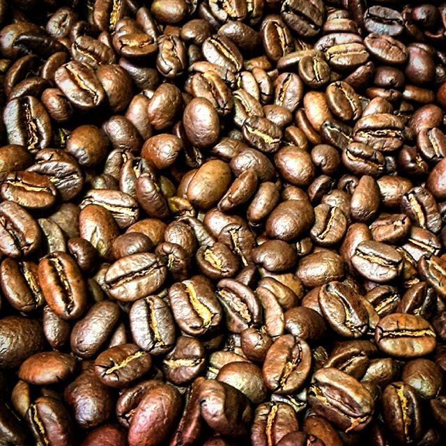 BrandFoxHQ's tweet photo. We need this in our lives right now! You can sell your #instagram photos on BrandFox - https://t.co/c23eNomOg4 #coffee #caffeine #stockphoto https://t.co/WSWmYli7RG
