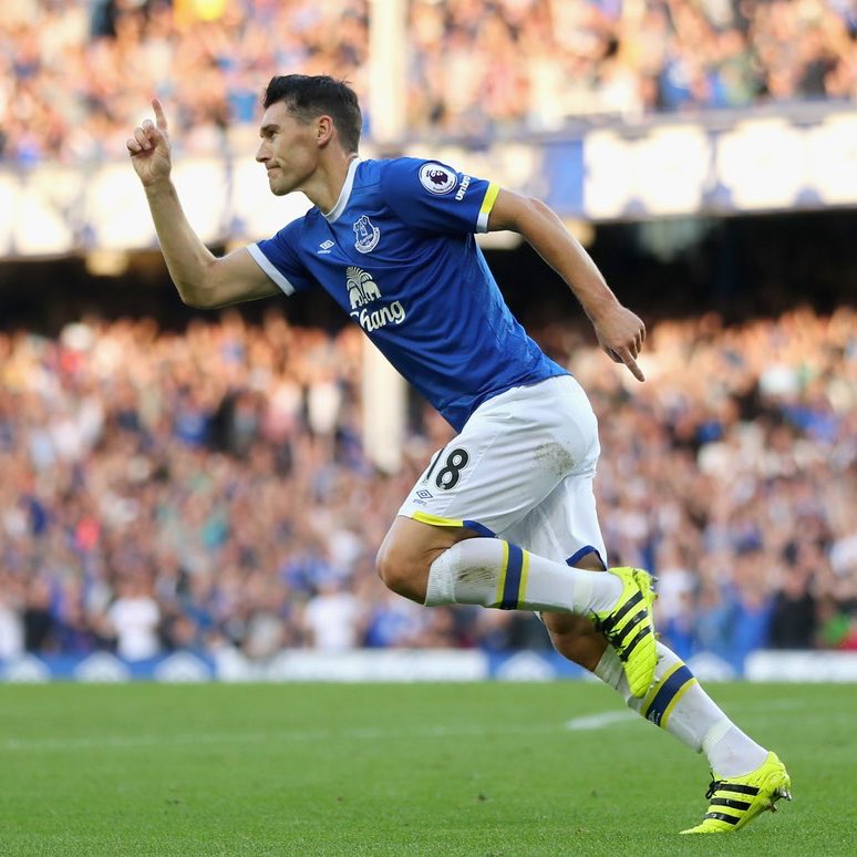 Happy 36th birthday, Gareth Barry! 
