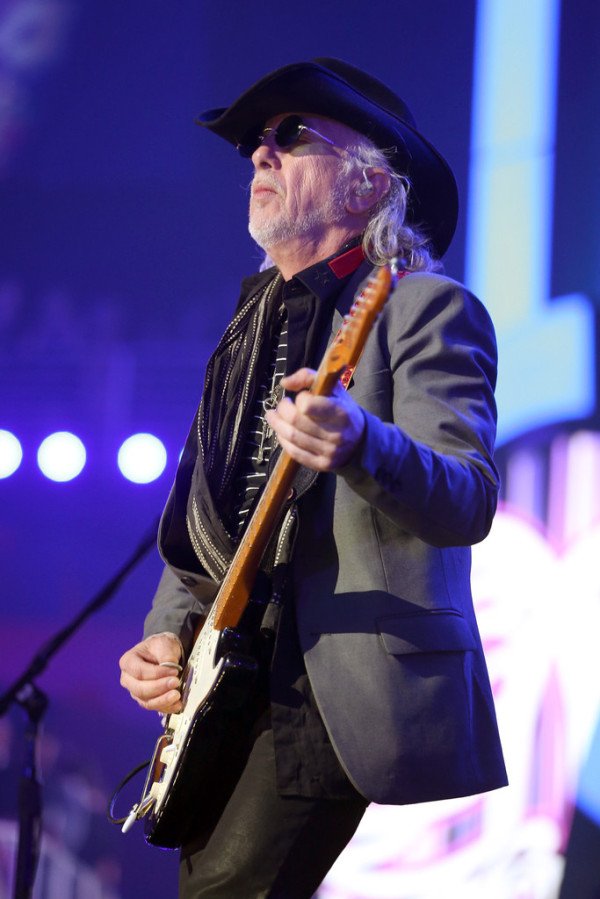 Born 23FEB1952 Brad Whitford. Be sure to message Mr Last Child a happy birthday at 