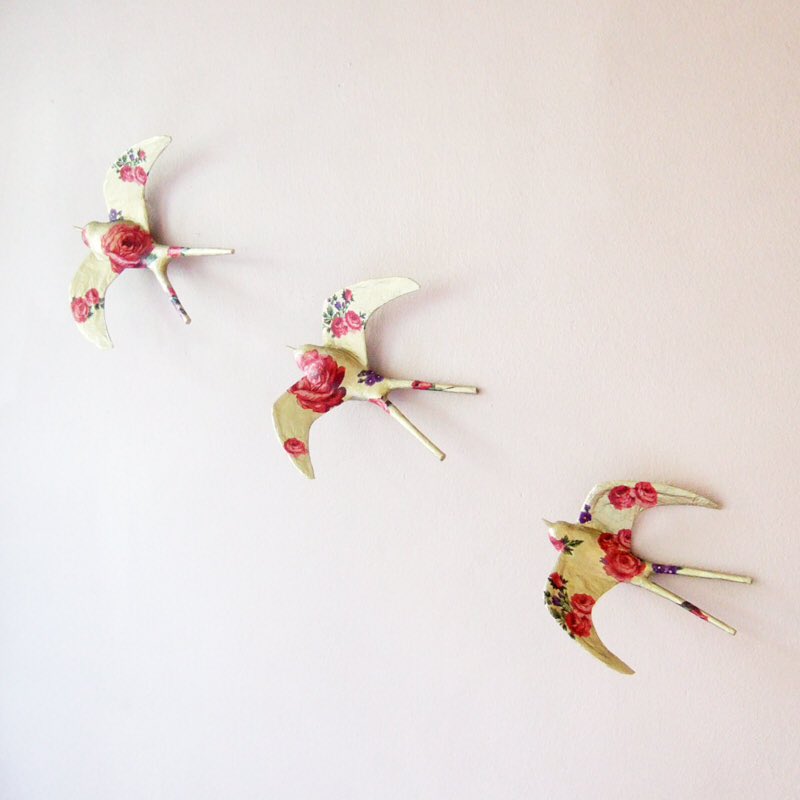 1000swifts's tweet image. Today's inspiration, swallows by Jaina Minton. #PolkaDotSundays #Birds #PaperMache #Craft #1000Swifts #Walthamstow #wetlands