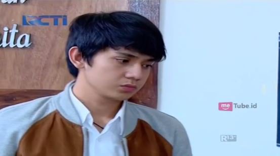 Jiaaah Roman bisa aja nihh ngelesnya hahaa 
#ROMPIStheseries
#DramaSeriesTerbaik