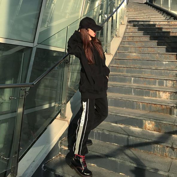 1460 year of the dog dr martens