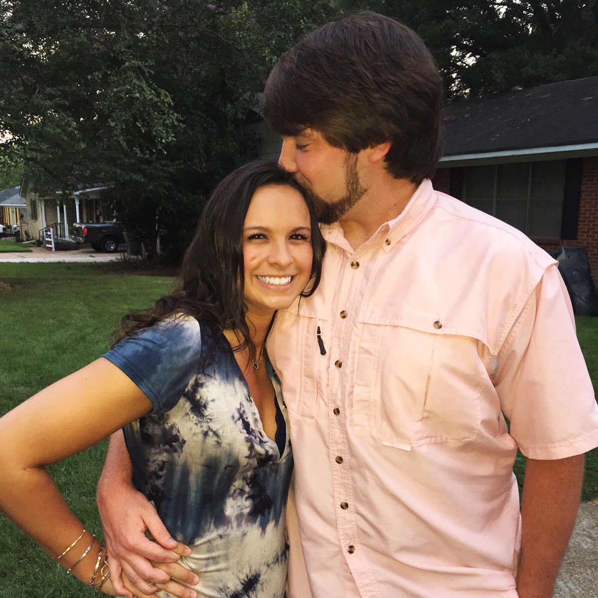 katelinbeasley's tweet photo. Happy 1 year goober 😽 https://t.co/40ImatUmQ9