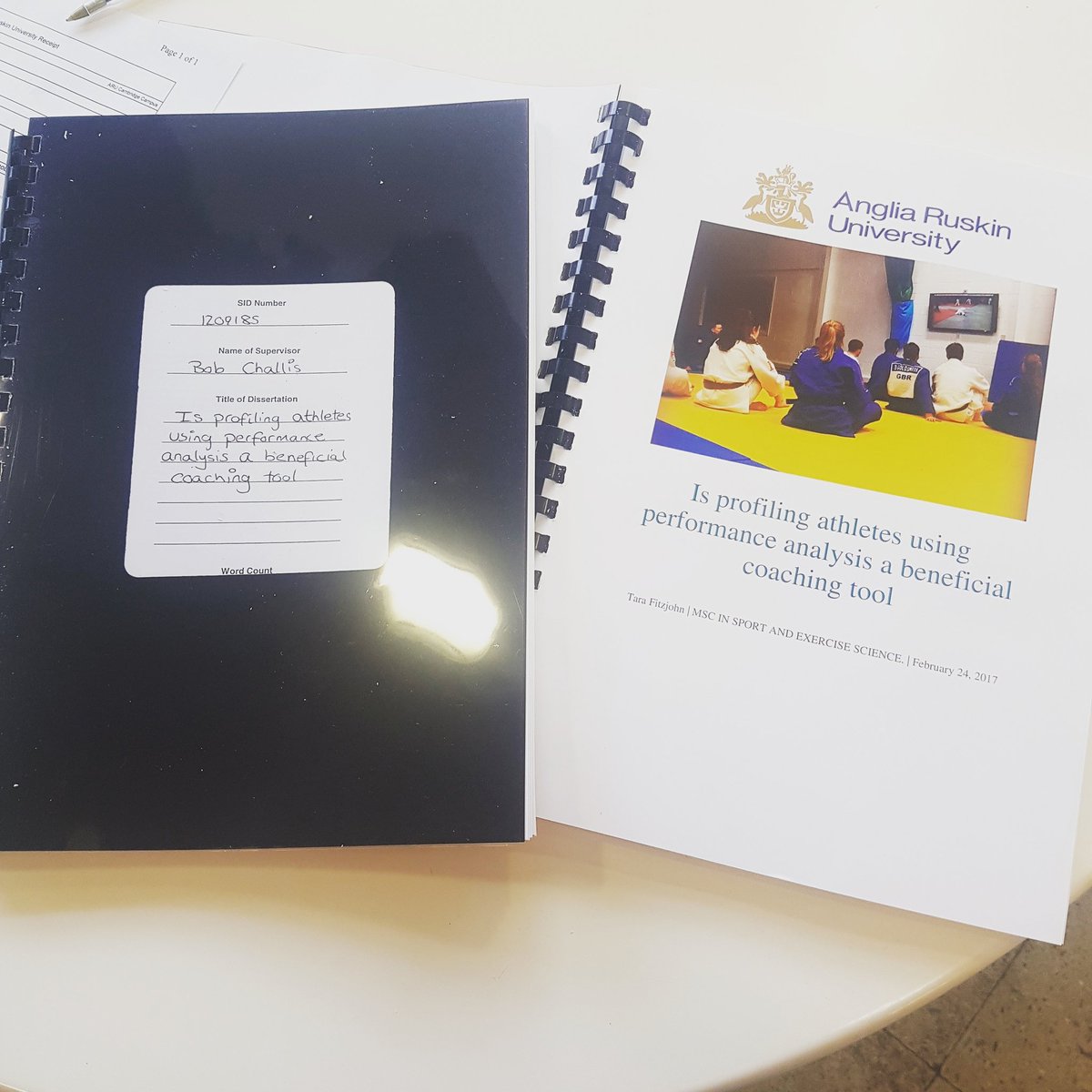 tara_fitzjohn's tweet photo. MSc project done. @judobob thanks for the help over the last few years :) #performanceanalysis #athleteprofiling #university #angliaruskin https://t.co/MZUDsskSYi