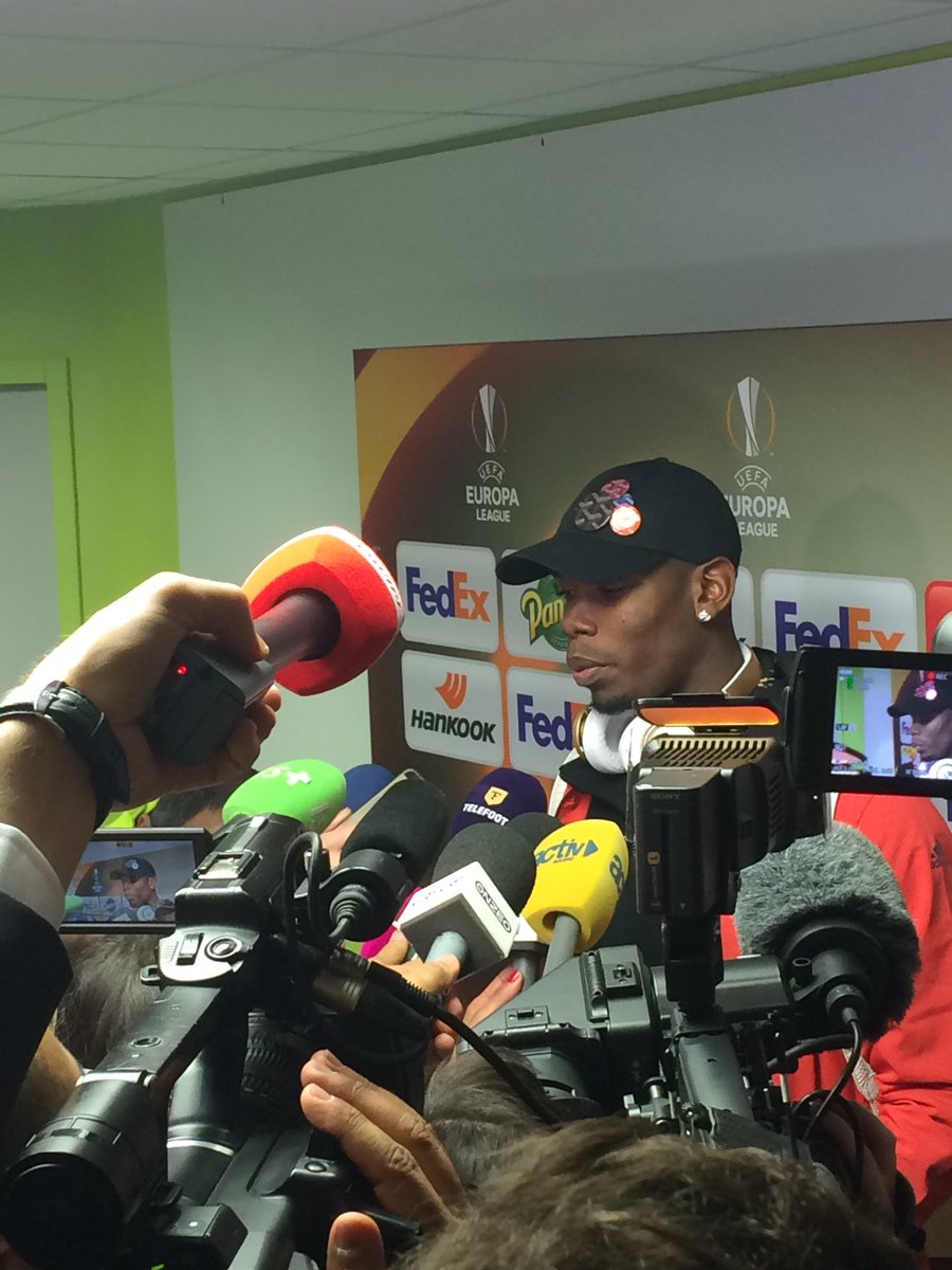 ChrisOlenji's tweet photo. #ASSEMUFC L'envers du décor #PaulPogba #LigueEuropa #SaintEtienne #ManchesterUnited https://t.co/qgQhfxeALF