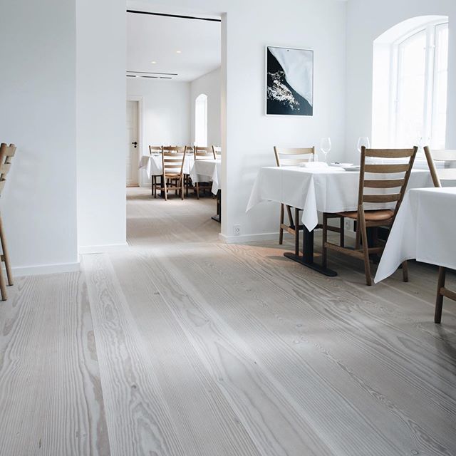 And congratulations to Henne Kirkeby Kro with their second #michelinstar! A charming inn located near the unspoiled West Coast of Denmark.