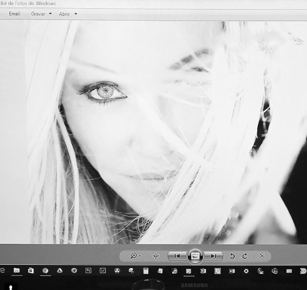 Em Março lançamento da nova música e EP da <a href="/deborahblando/">Deborah Blando</a> , material de mkt está incrível !!