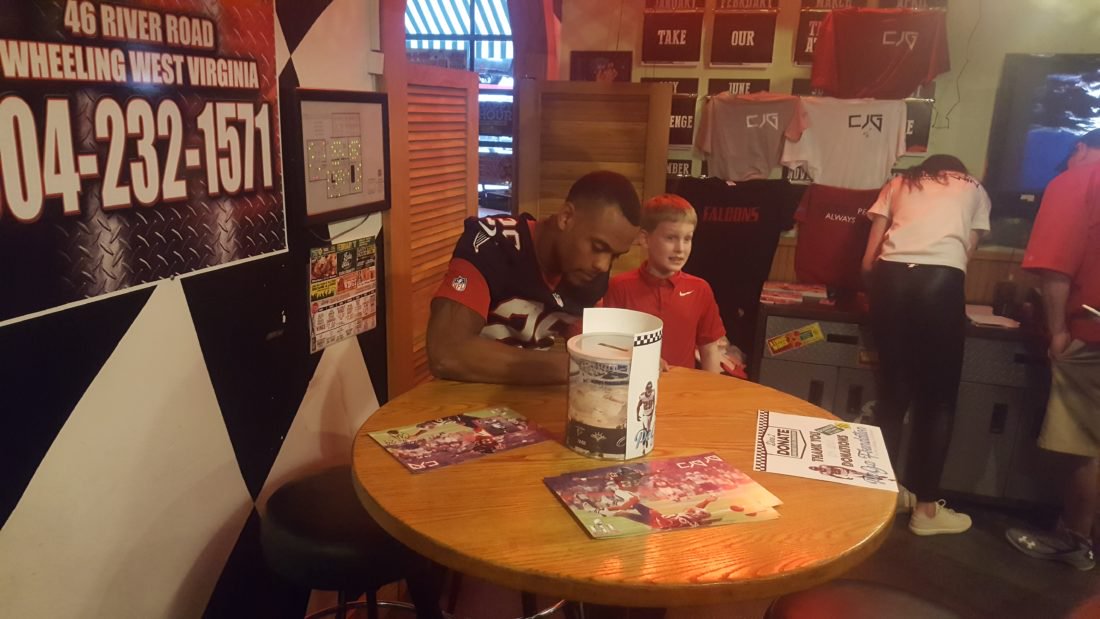 JohnMcCabeWV's tweet photo. Wheeling native and @AtlantaFalcons star @CJGoodwin29 launches new foundation, PEGA, during stop in area. https://t.co/kDAZbNG9E2 https://t.co/yHNoDY7DxG