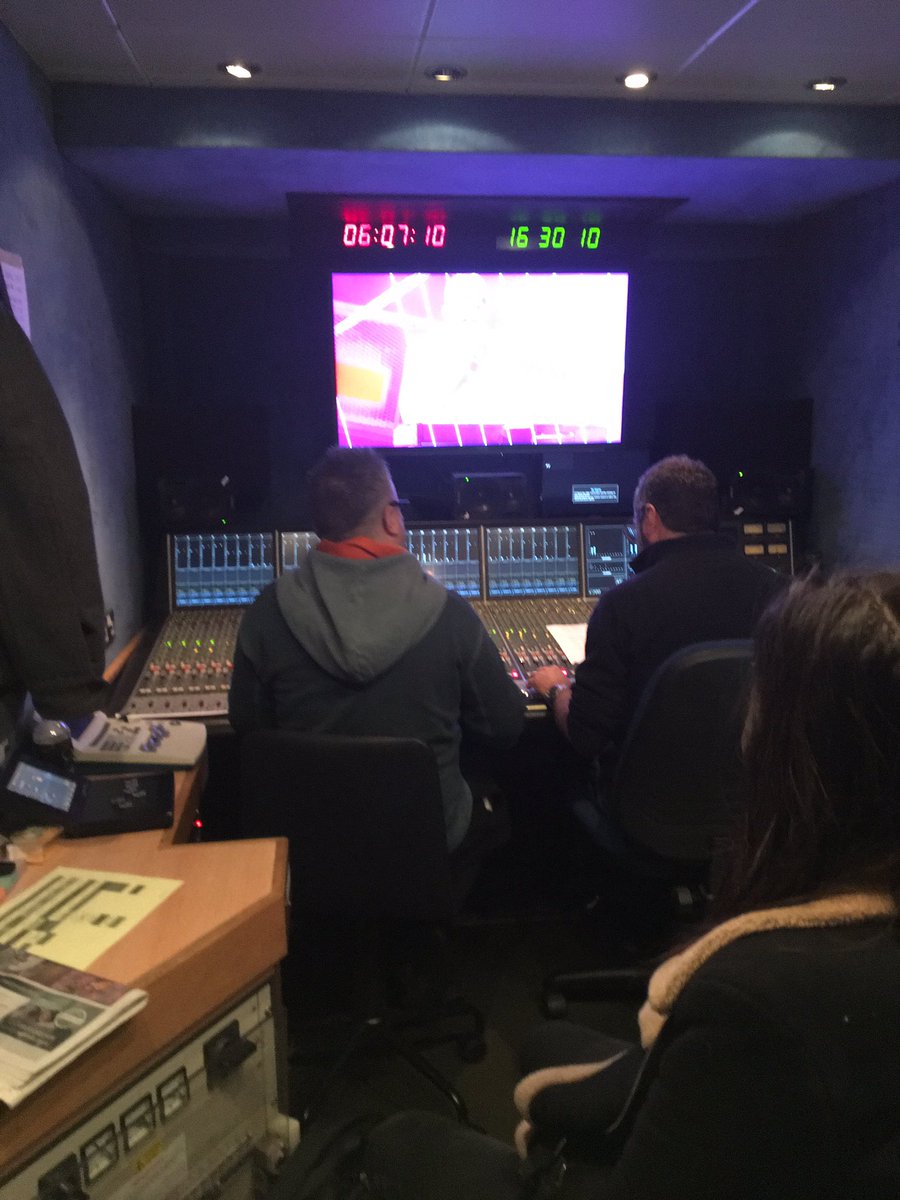 floating_earth's tweet photo. We've been at the @TheO2 for the past 4 days with Toby Alington, @ctvob, @JPFTVS and @BritRowTraining providing the music mix for the @BRITs https://t.co/j4y94N72y8