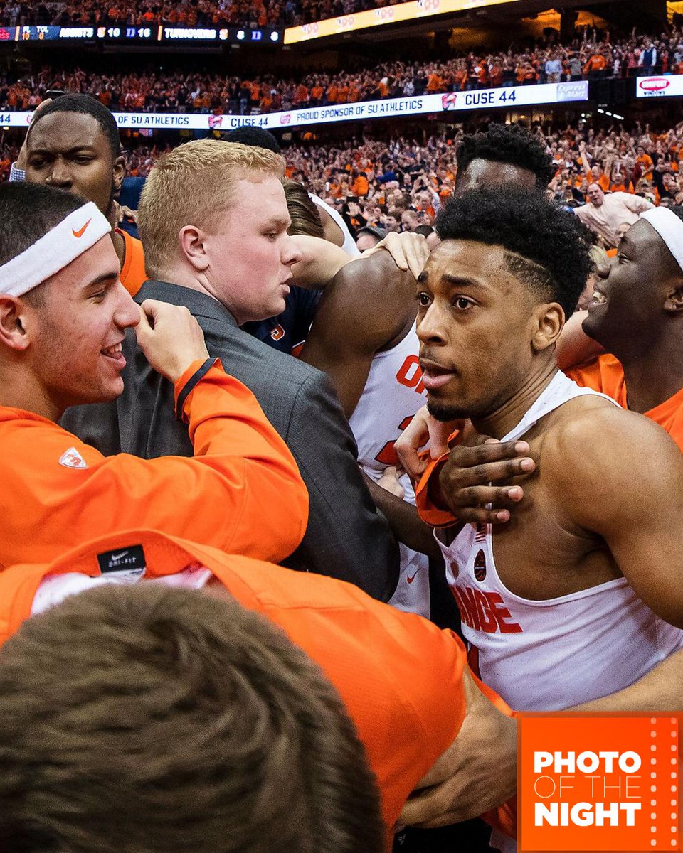 SportsCenter's tweet image. Orange. #PhotoOfTheNight