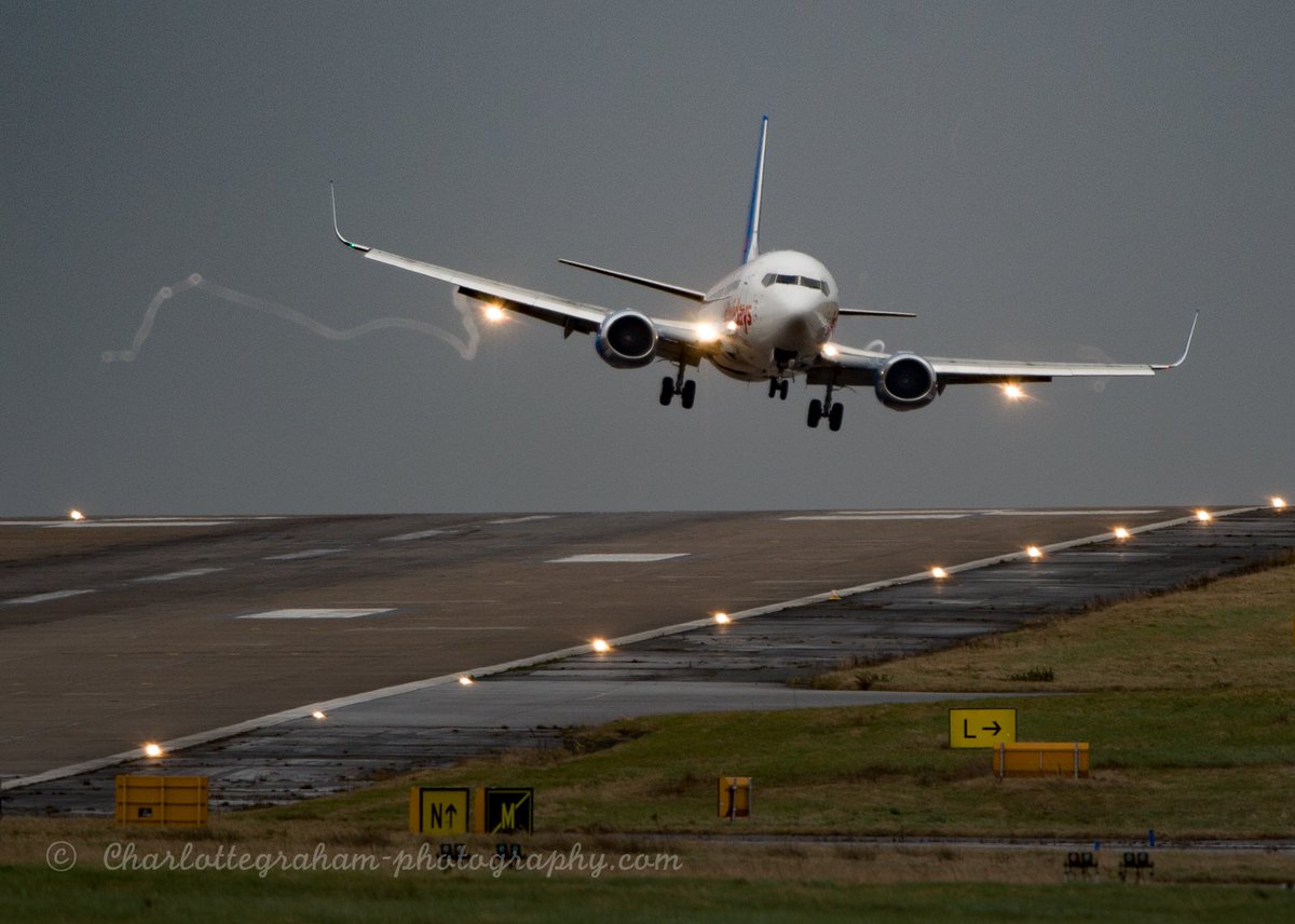 Charlotte Graham tweet media