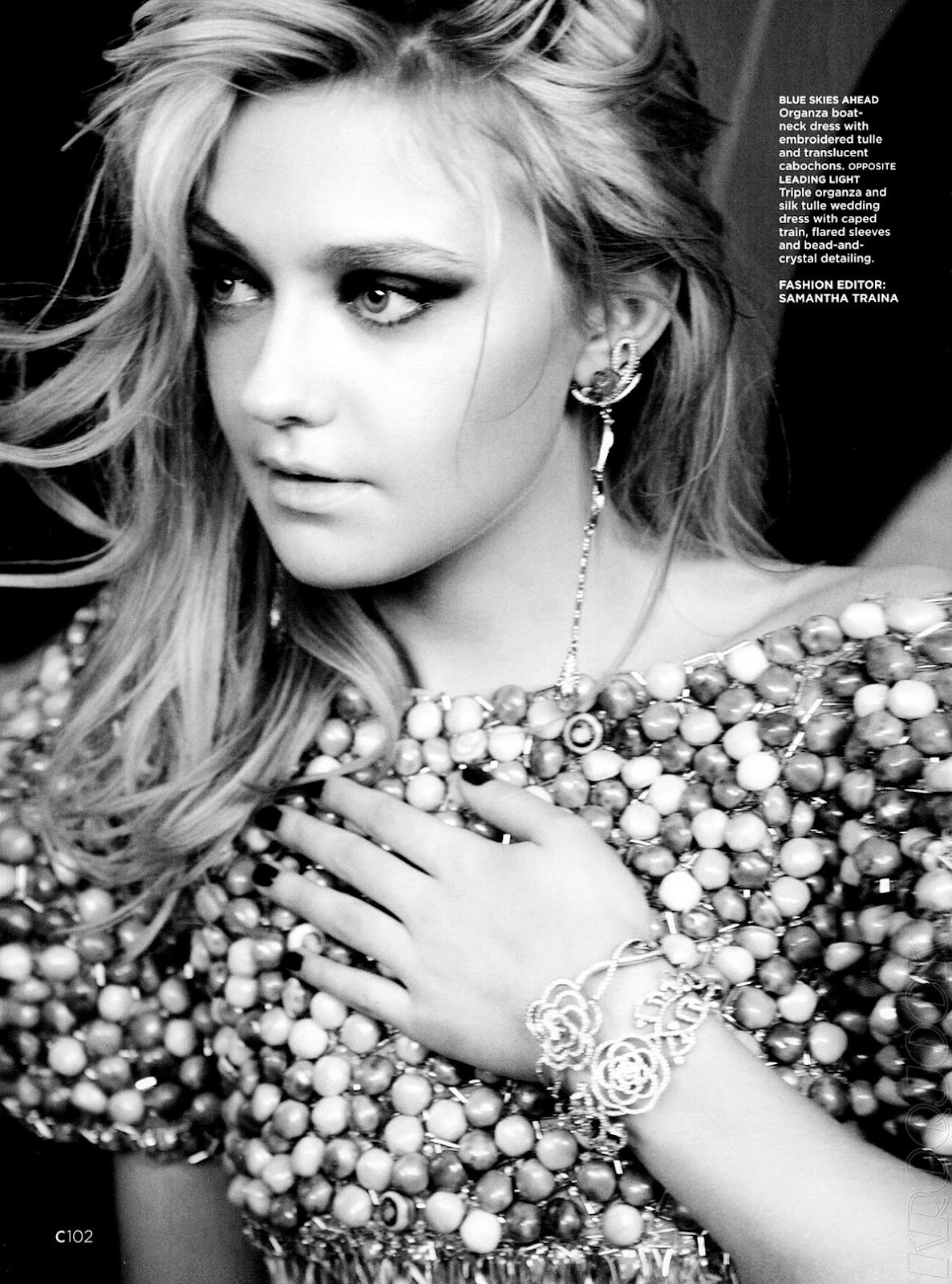 Happy Birthday Dakota Fanning! 