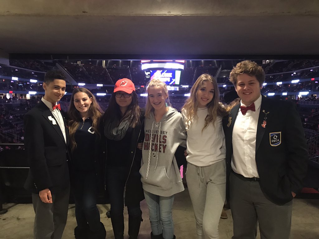 deca_leonia's tweet photo. #TBT to the NJ Devils Game w Chris and Will! #JerseyDECAStrong 🔷🔶 https://t.co/2t6XphyPSC