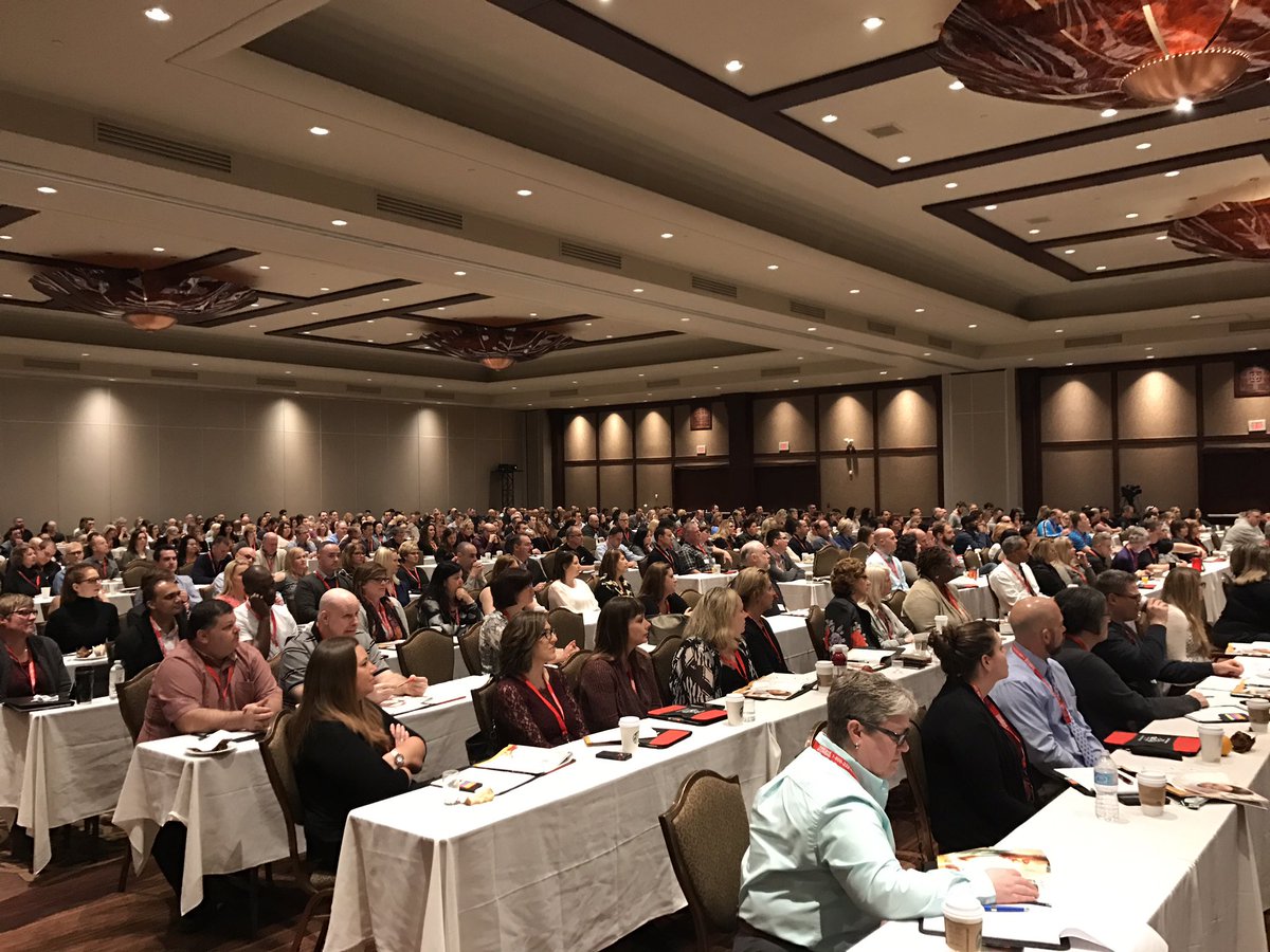 TheoFleury14's tweet photo. Full house @coyo_official for @kimbarthelotr and I speaking this morning. @CWAR_ @BreakingFreeFdn @victorthefrog https://t.co/AKzvO79cuZ