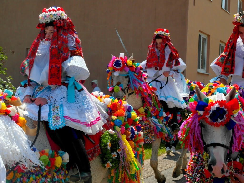 The Ride of the Kings is a festival that is celebrated in Spring in #Moravia, the south-east of the #Czechia. #Folklore #Traditions