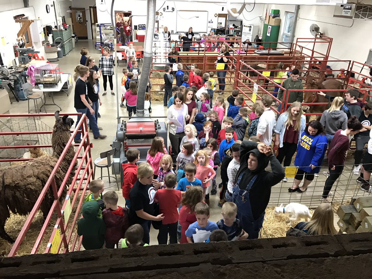 stjoeogdenffa's tweet photo. The petting zoo is in full swing! #FFAweek17 https://t.co/1Hd1xrIov6