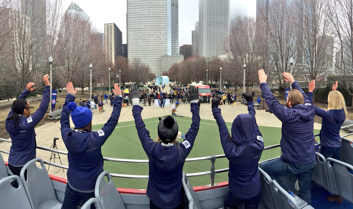 Cubs's tweet photo. #HitForMobileTix was out of the (mobile) park. Thanks for stopping by, fans! https://t.co/1C7UvIezSK