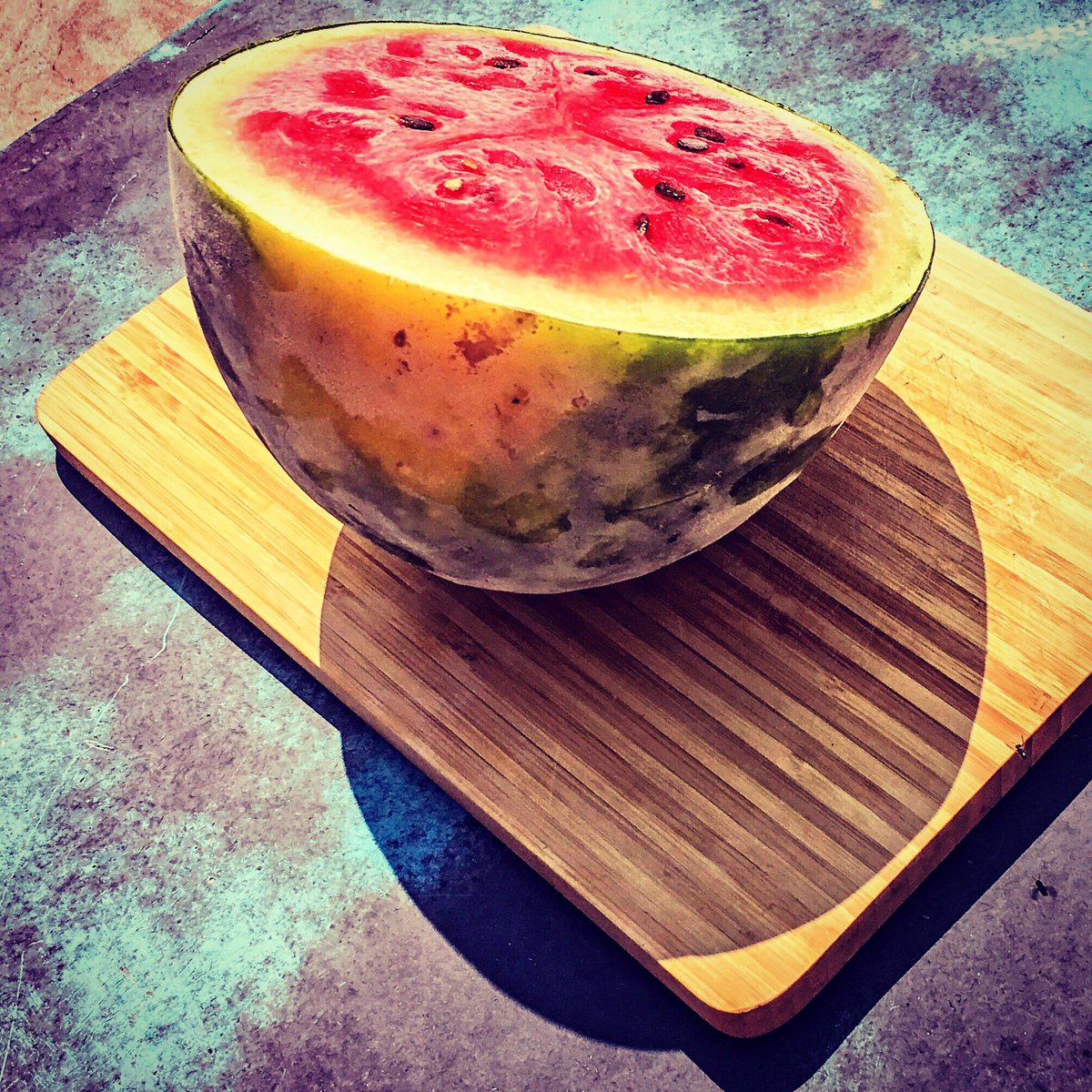 drcata's tweet photo. Modelos naturales....
#LaFotografiaTambienEsYoga #FrozenWatermelon #SexyFruits #TuiteoComoPeñalosa https://t.co/BWLDdJJrMC