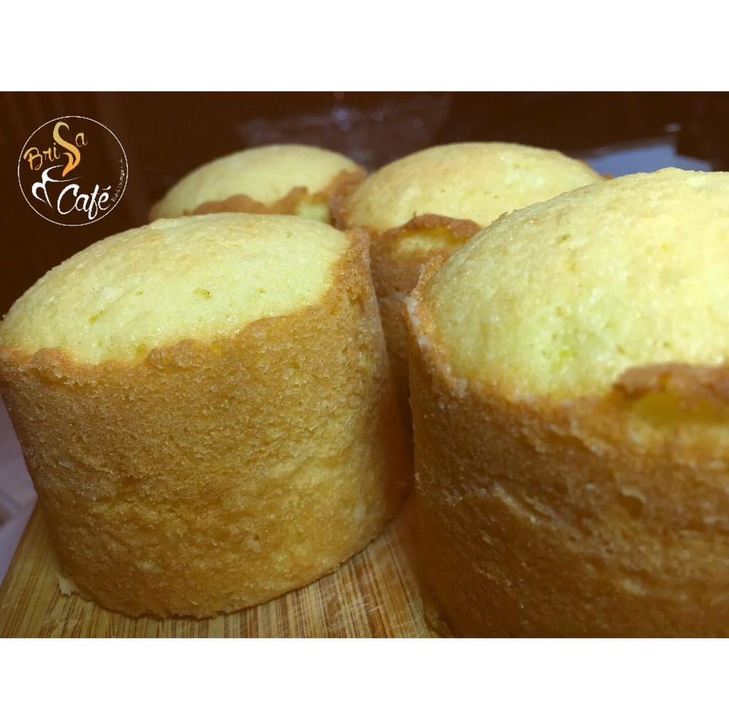brisacafebistro's tweet photo. Y para hoy tenemos para ti mini tortitas de naranja. Irresistibles!!! #BrisaCafe https://t.co/byuZ2228kB