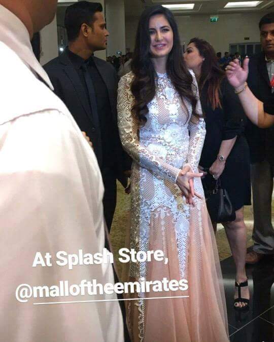 Dil_Mougal's tweet photo. Katrina Kaif at the @SplashFashions store in Dubai. https://t.co/2EPfywY0Zm