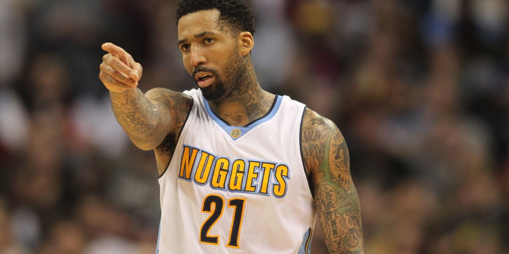 theScore's tweet photo. Report: Raptors have pursued Wilson Chandler. https://t.co/bx1dSZN2B2 https://t.co/FACKeNFzvs