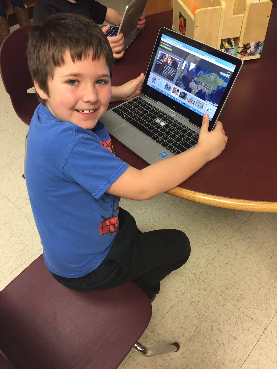 Ms_Beale's tweet photo. Virtual field trips and exploration with @MsVokes 2nd grade class. @LoganElementary #bcpslms #DLDAY #DLD17 https://t.co/qaJ6VpCSBw
