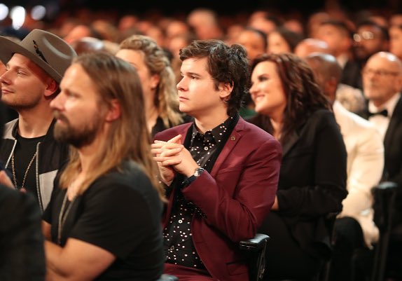 LukasGFans's tweet photo. Some recent pictures of the guys 😍

 @LukasGraham @LoveStick_ @MagnumOnPhire https://t.co/I8ntlE98bo