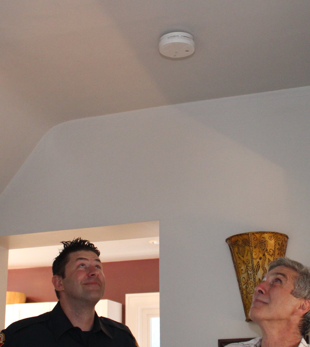 VanFireRescue's tweet photo. Our teams have been completing Home Safety Checks like mad since Jan! Had yours yet? Call 311 or https://t.co/XhpaeLPHlg #homesafetycheck https://t.co/wg6nxmlTBc