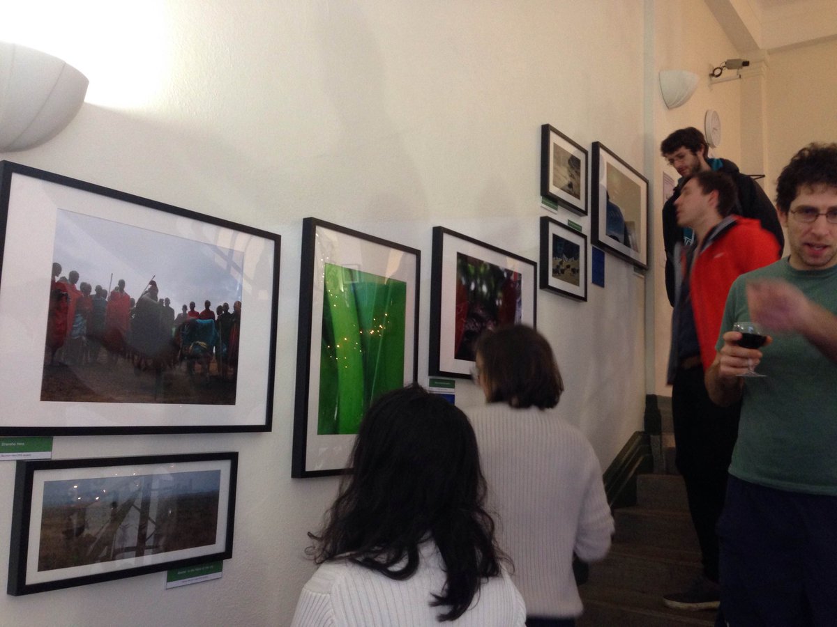 ArtyScientists's tweet photo. Brilliant time @ 'See &amp; Inspire' exhibition - well done to the winners &amp; all of the exhibitors! Thanks for having us @GeosciencesEd #FCL17 https://t.co/JW6zpOcKPR