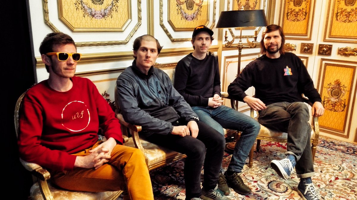 YouTubeSpacePar's tweet photo. Pendant ce temps à l'Élysée, enfin au Space, enfin vous comprenez...
CC @pvnova @french_waves https://t.co/MlpwNEfH5Y