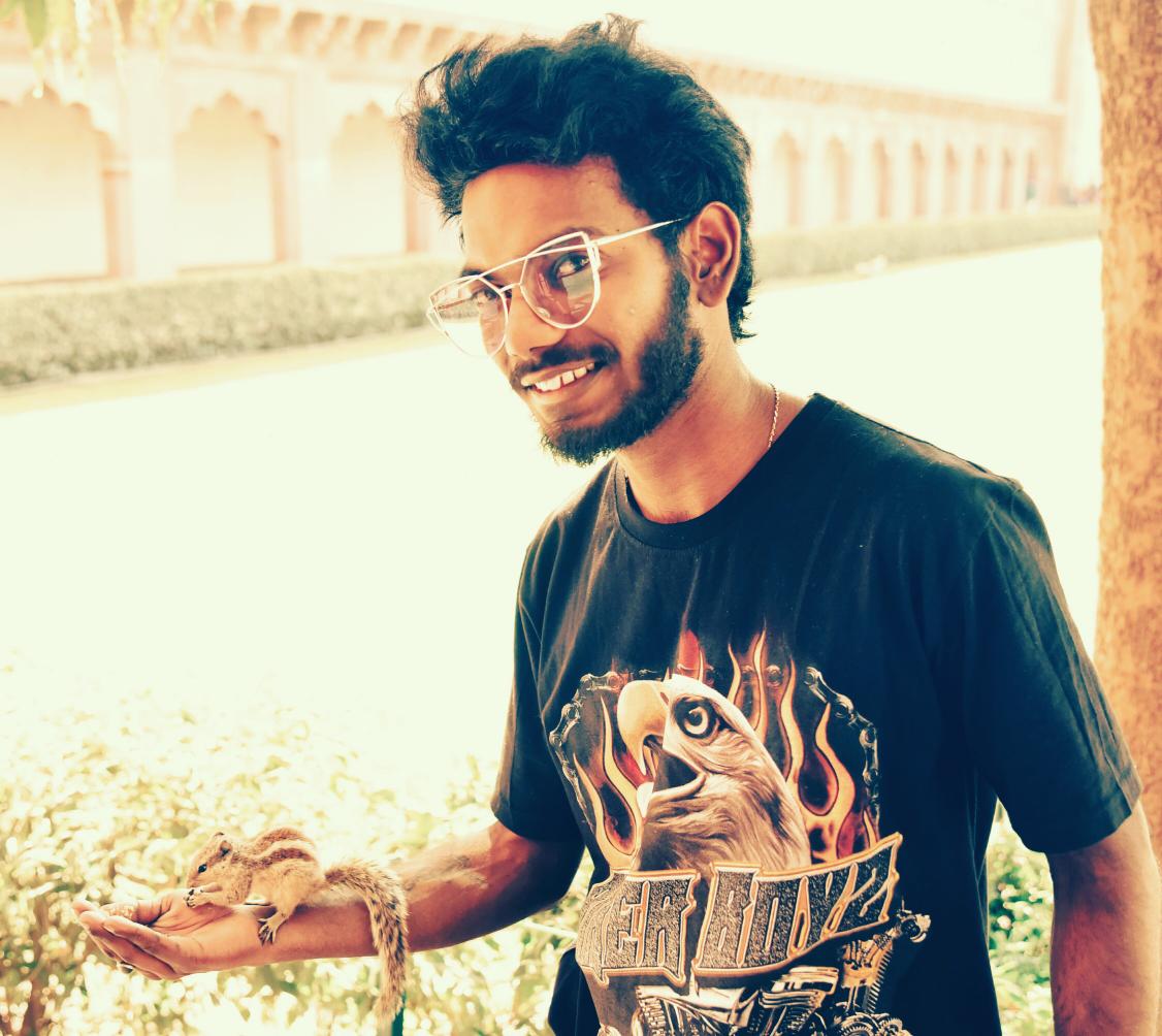 visualideator's tweet image. All for love 
#animallover #squirrel #travel #agra #India