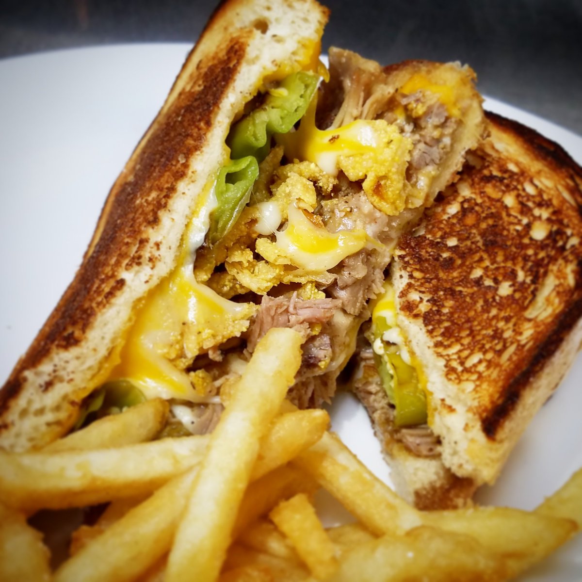 kitchen_713's tweet photo. #Lunch plans? How about a date with our Pulled Pork Grilled Cheese? #Kitchen713 #Lunch #Houston https://t.co/XzbJsjxXXC