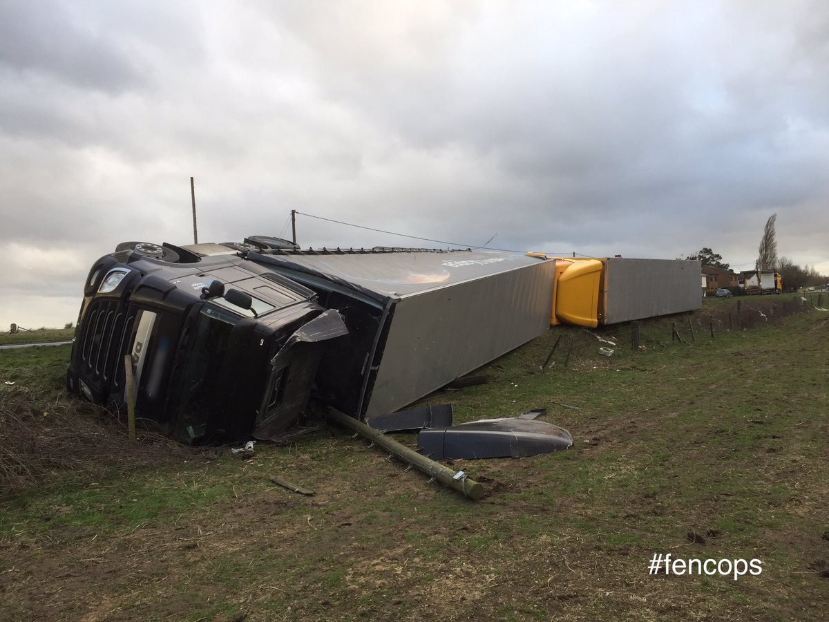 FenCops's tweet photo. #A141 Rings End X3 HGV's have left the road due to #stormdoris road is closed #2445 https://t.co/KOmAuaVqNU