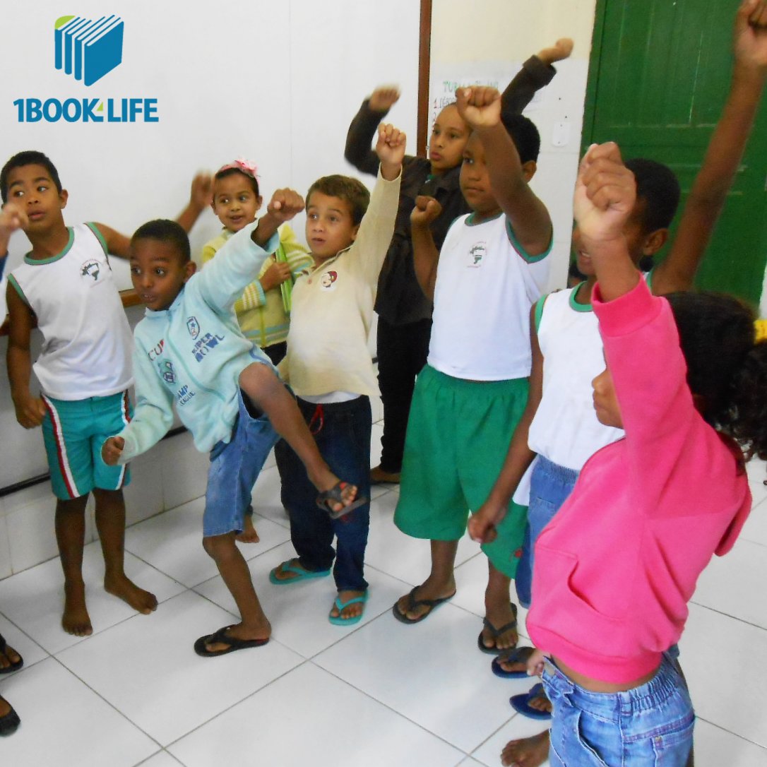 1BOOK4LIFE's tweet photo. Who wants to be gifted with books? \o/ \o/ \o/
Change lives. Gift books: https://t.co/ECyHZ66Kp9
#BooksChangeLives https://t.co/YiWCz6JVc5