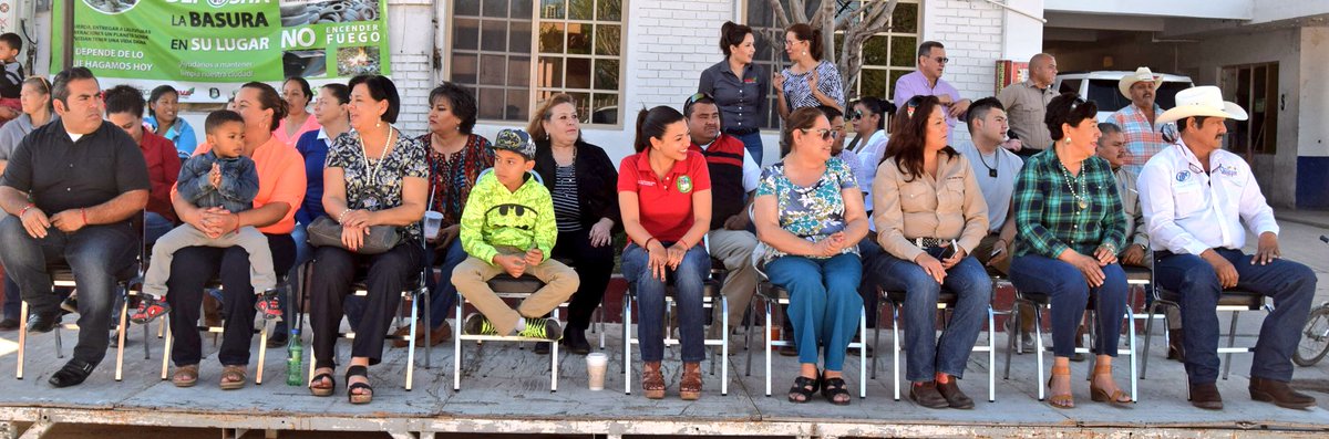 Gabyoss's tweet photo. Festejan Jardines de Niños en #Nava el #216Aniversario con #MiniCabalgata ¡Todo un éxito!@julyo15 @SEDUCOAH @DRNAVAC @rubenmoreiravdz https://t.co/oB6m2Lpcy2