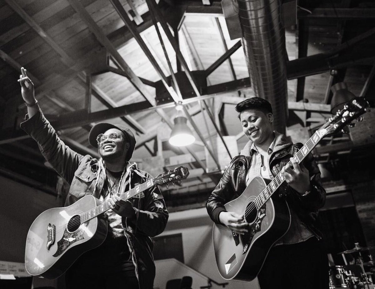 _camcalloway's tweet photo. S A N F R A N C I S C O // F E B. 1 7 2 0 1 7
@SofarSoundsSF The love was overwhelming! I'll be back for sure! @sofarsounds #sofarsf https://t.co/JPTKU8yN4r