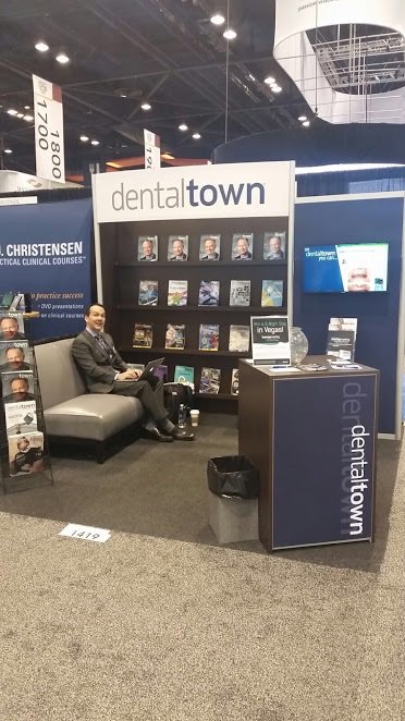 Dentaltown's tweet photo. Are you at Chicago Midwinter? Stop by booth #1419 to find out how to be entered to win a stay in VEGAS! https://t.co/NBWJxScR0t https://t.co/4PLkMYK2Jw