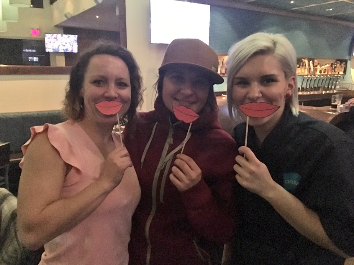 Jahoofka's tweet photo. Don't know where @JuicyJLaw wandered off to but so much love for all the @Spinunity team that made it out and had some #MSeylove #spinfam https://t.co/3E3lPh74gH